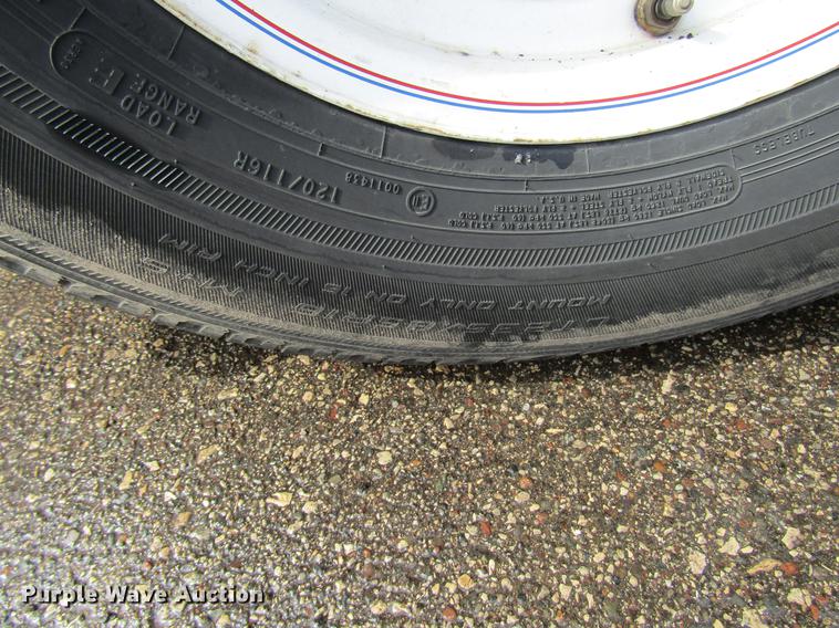 image for item DW9508 2003 PJ Trailers equipment trailer