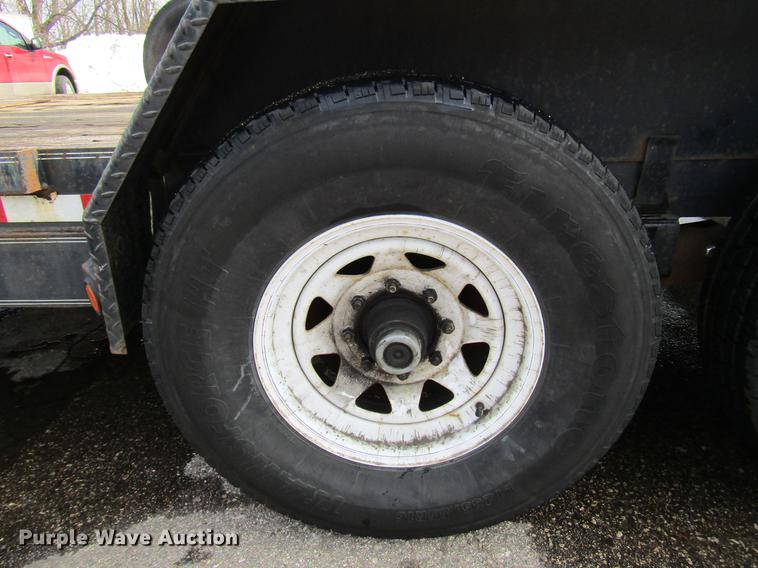 image for item DW9508 2003 PJ Trailers equipment trailer