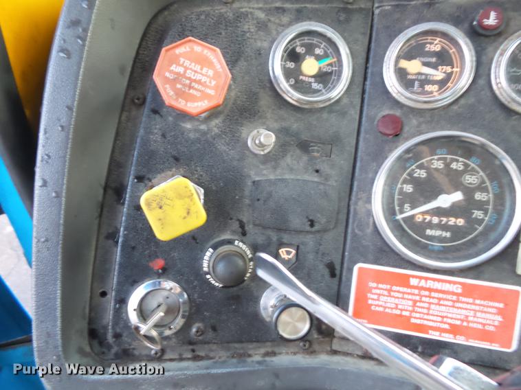 image for item DW9509 1986 Ford 8000 dump truck