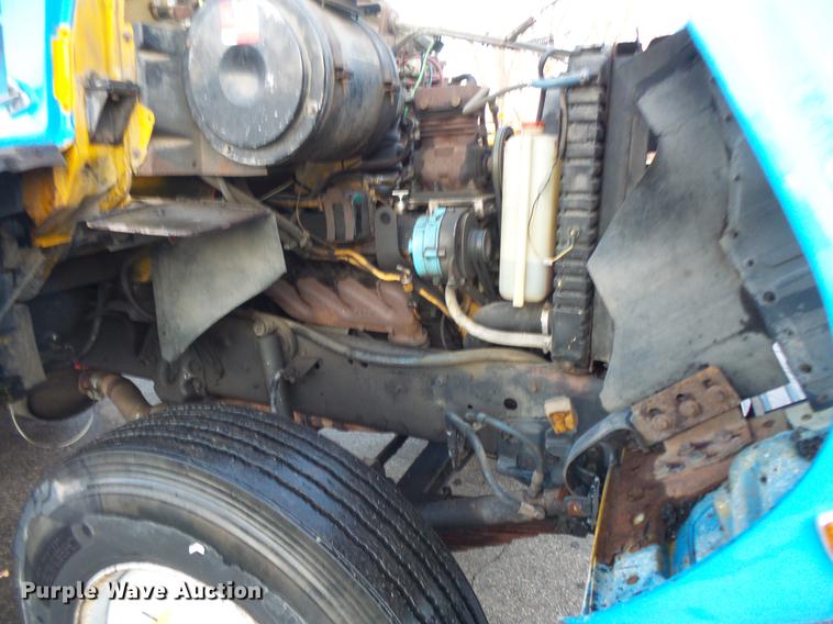 image for item DW9509 1986 Ford 8000 dump truck