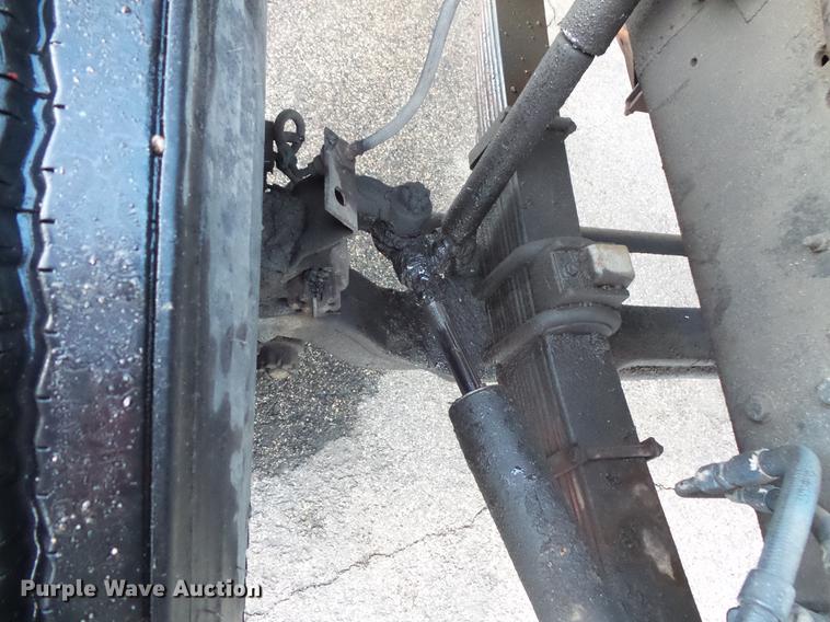 image for item DW9509 1986 Ford 8000 dump truck