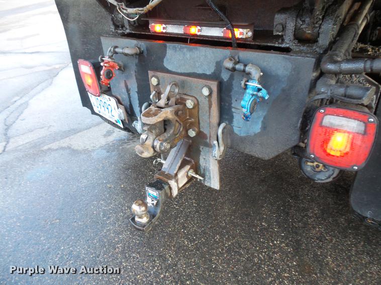 image for item DW9509 1986 Ford 8000 dump truck