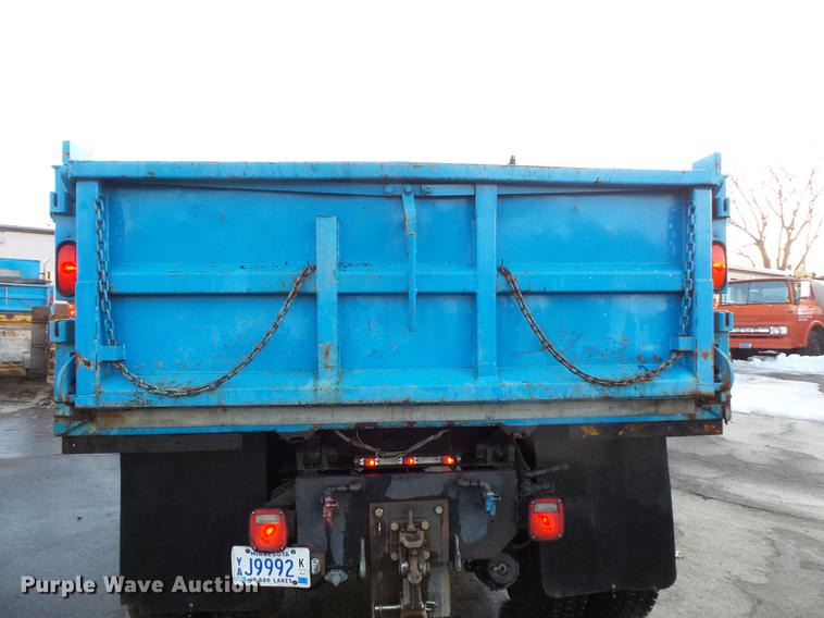 image for item DW9509 1986 Ford 8000 dump truck