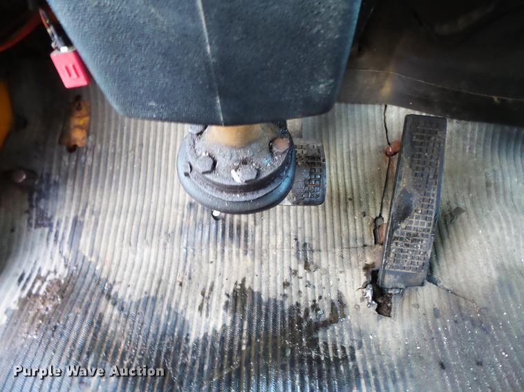 image for item DW9511 1986 Ford 8000 dump truck