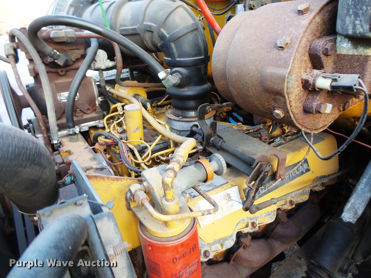 image for item DW9511 1986 Ford 8000 dump truck