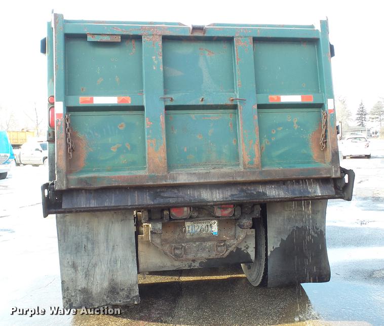 image for item DW9512 1997 Ford L9000 dump truck