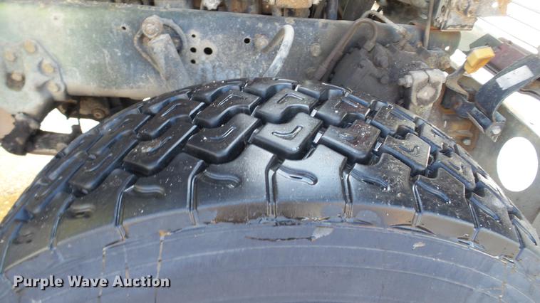 image for item DW9512 1997 Ford L9000 dump truck