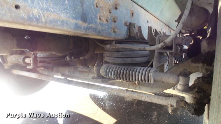 image for item DW9512 1997 Ford L9000 dump truck