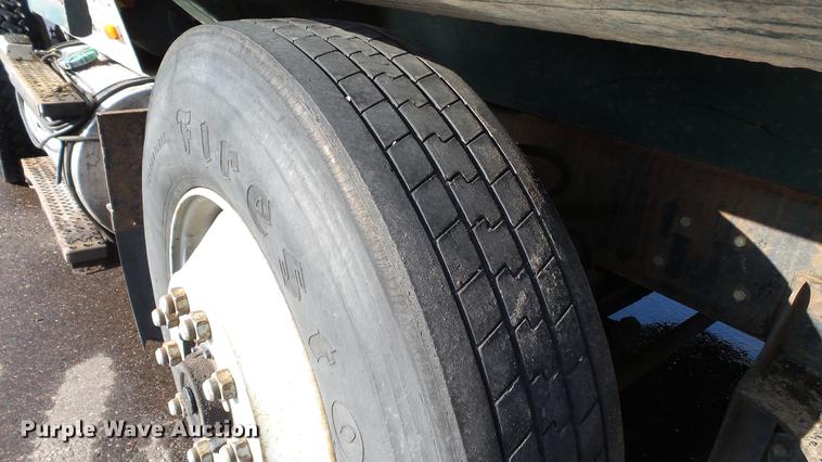 image for item DW9512 1997 Ford L9000 dump truck