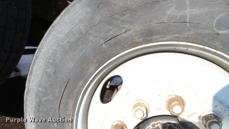 image for item DW9512 1997 Ford L9000 dump truck