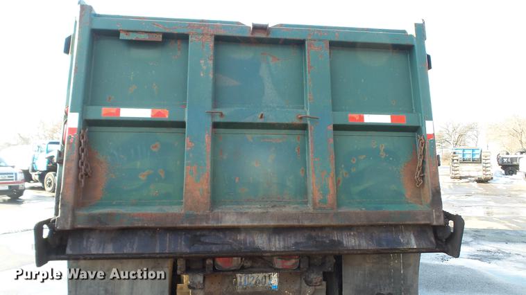 image for item DW9512 1997 Ford L9000 dump truck