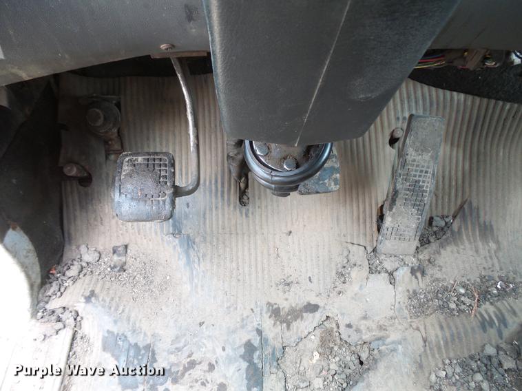 image for item DW9515 1993 Ford LT8000 dump truck