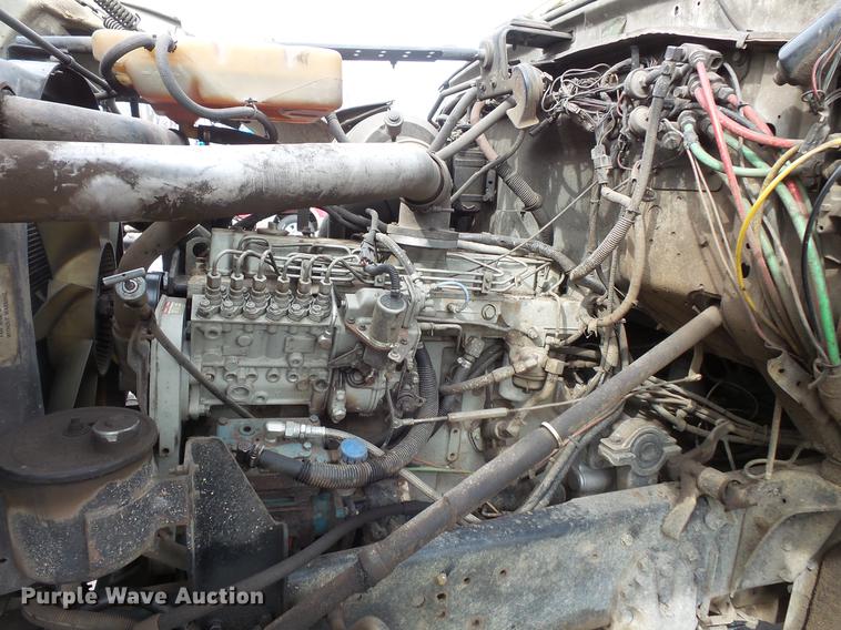 image for item DW9515 1993 Ford LT8000 dump truck