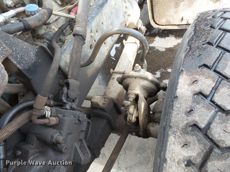 image for item DW9515 1993 Ford LT8000 dump truck