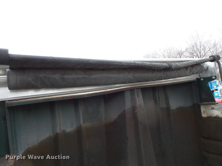 image for item DW9515 1993 Ford LT8000 dump truck