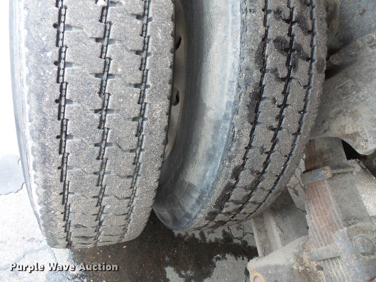 image for item DW9515 1993 Ford LT8000 dump truck