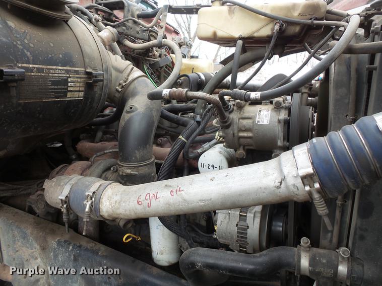 image for item DW9517 1997 Ford LT8000 dump truck