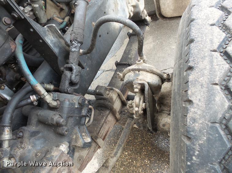 image for item DW9517 1997 Ford LT8000 dump truck