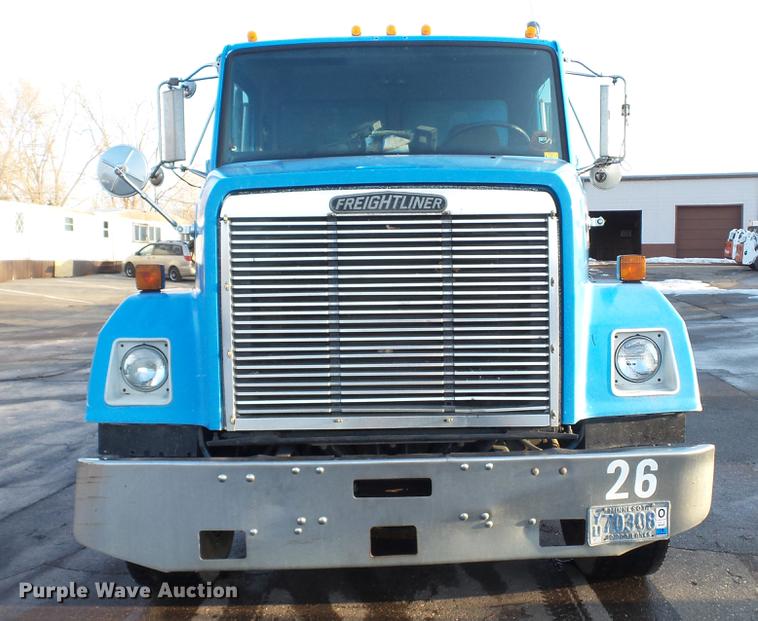 image for item DW9519 1987 Freightliner FLC112 dump truck