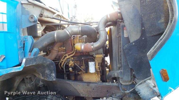 image for item DW9519 1987 Freightliner FLC112 dump truck