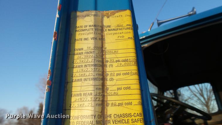 image for item DW9519 1987 Freightliner FLC112 dump truck