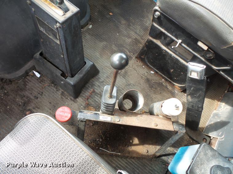 image for item DW9520 1991 Ford LN8000 dump truck