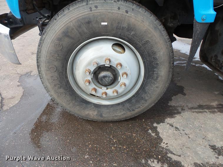 image for item DW9520 1991 Ford LN8000 dump truck