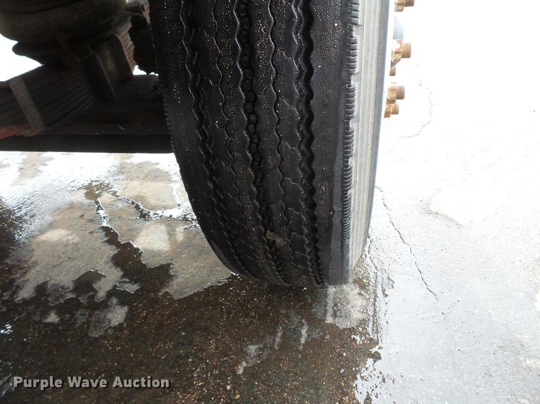 image for item DW9520 1991 Ford LN8000 dump truck