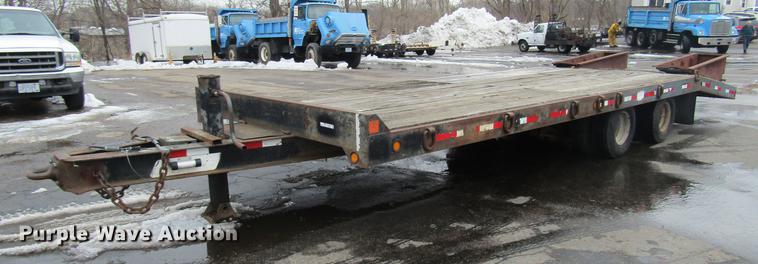 image for item DW9521 1997 Towmaster OT-20LP equipment trailer