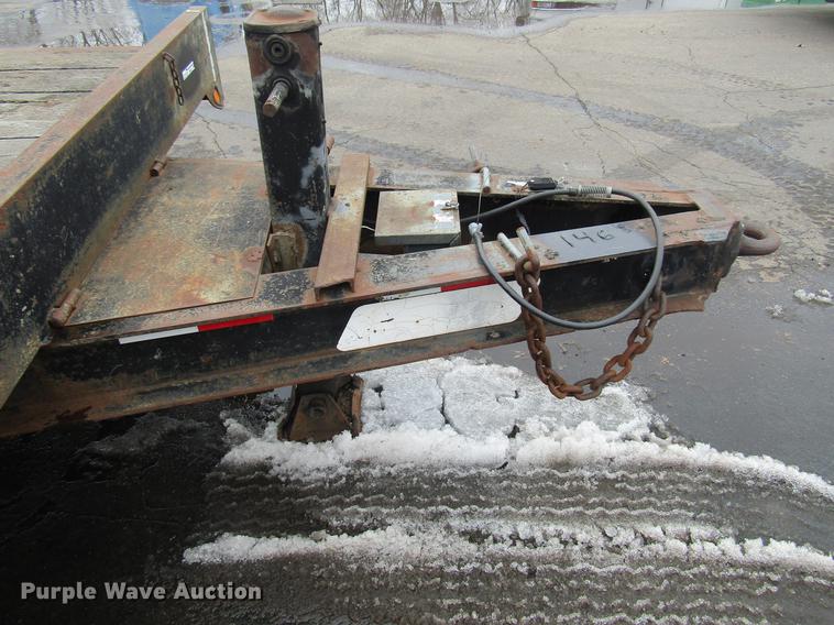 image for item DW9521 1997 Towmaster OT-20LP equipment trailer