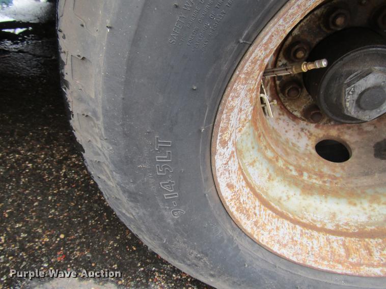 image for item DW9521 1997 Towmaster OT-20LP equipment trailer