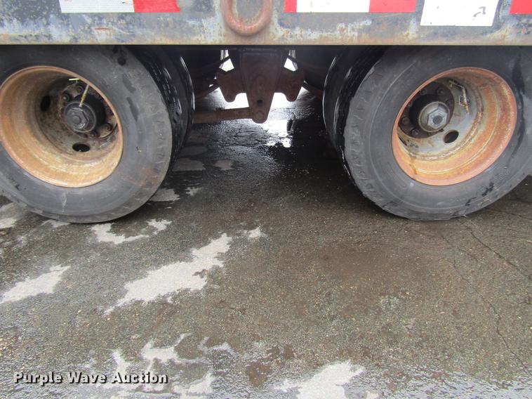 image for item DW9521 1997 Towmaster OT-20LP equipment trailer