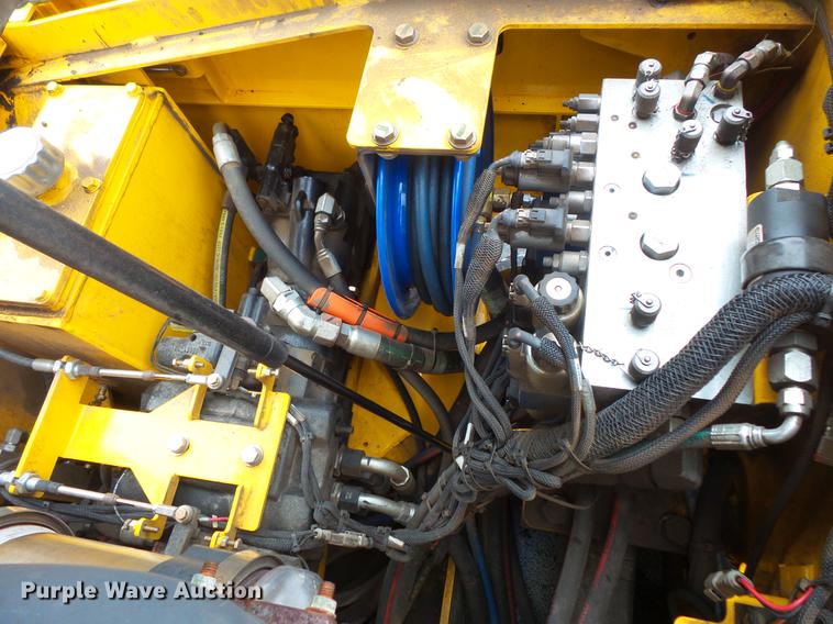 image for item DW9523 2016 Carlson CP100 paver