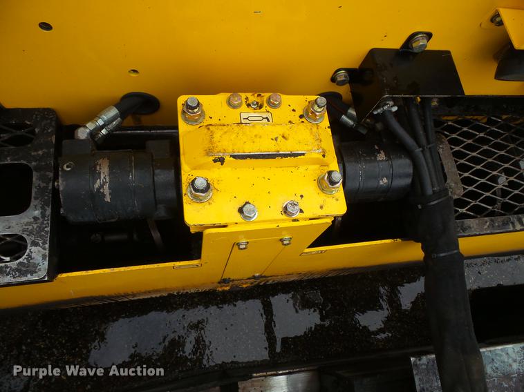 image for item DW9523 2016 Carlson CP100 paver