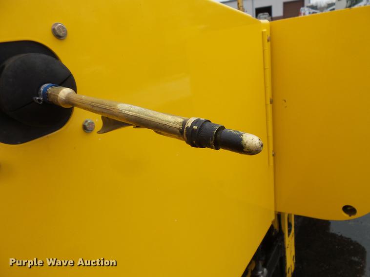 image for item DW9523 2016 Carlson CP100 paver