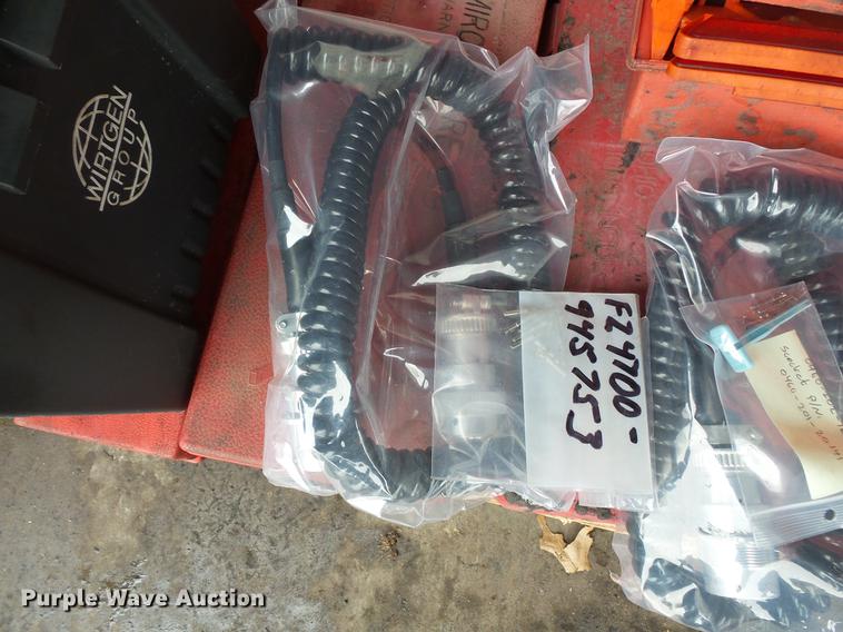 image for item DW9523 2016 Carlson CP100 paver