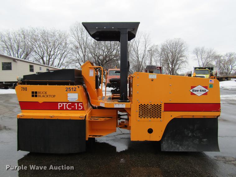 image for item DW9524 2013 Blaw Knox PTC-15 pneumatic roller