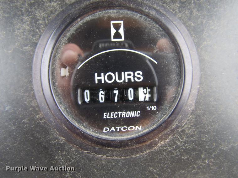 image for item DW9524 2013 Blaw Knox PTC-15 pneumatic roller