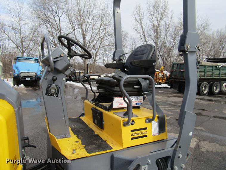 image for item DW9525 2014 Dynapac CC1300 double drum vibratory roller