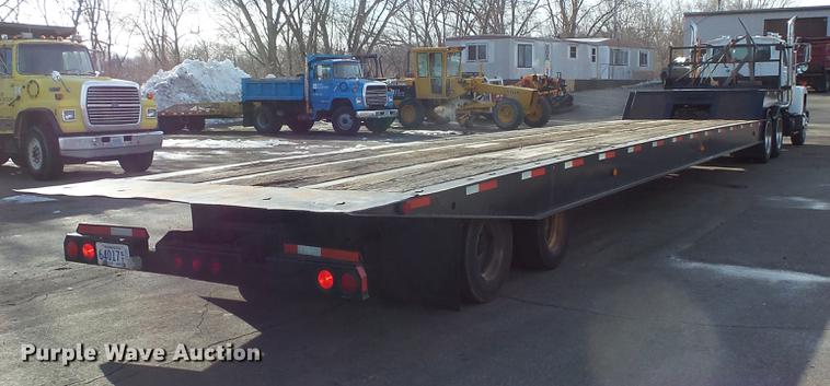 image for item DW9526 1999 Landoll ST TRL drop deck traveling axle tilt deck trailer