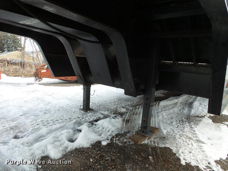 image for item DW9526 1999 Landoll ST TRL drop deck traveling axle tilt deck trailer