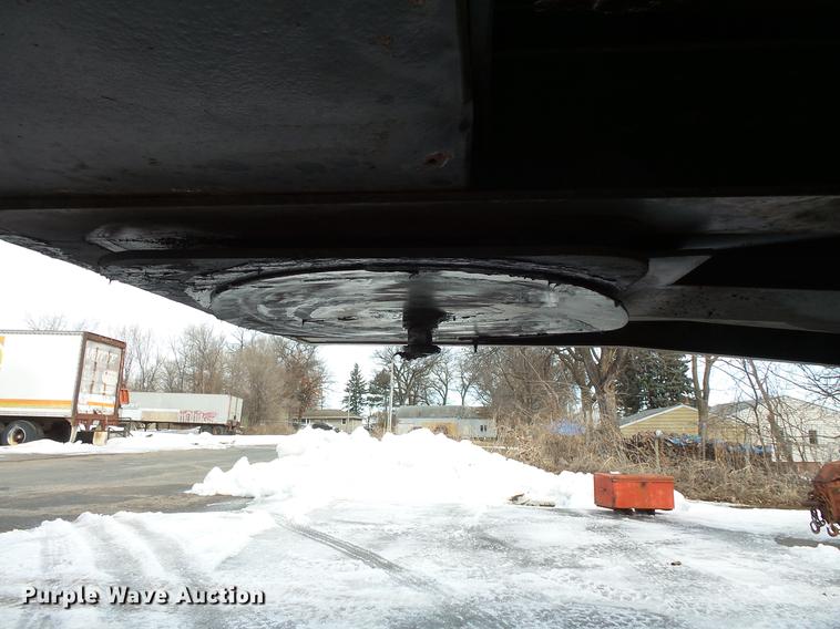 image for item DW9526 1999 Landoll ST TRL drop deck traveling axle tilt deck trailer