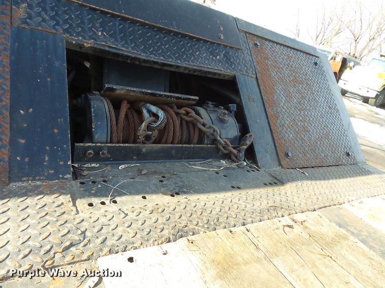 image for item DW9526 1999 Landoll ST TRL drop deck traveling axle tilt deck trailer