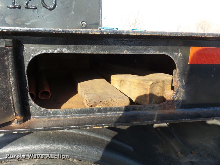 image for item DW9526 1999 Landoll ST TRL drop deck traveling axle tilt deck trailer