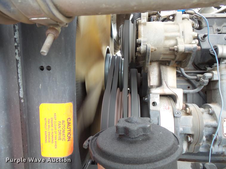 image for item DW9527 1995 Ford LT9000 semi truck