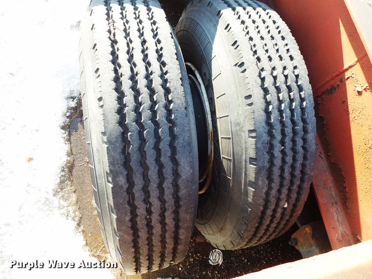 image for item DW9528 1994 Trail-Eze DP20H20 equipment trailer