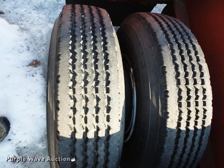 image for item DW9528 1994 Trail-Eze DP20H20 equipment trailer