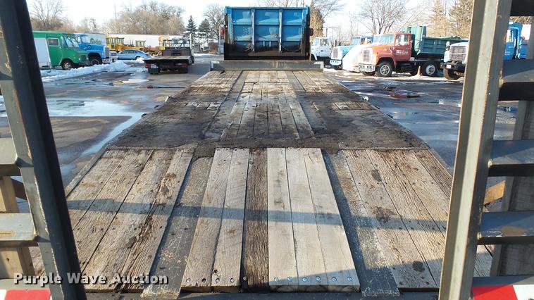 image for item DW9530 2003 BWS 21TT102 tilt deck equipment trailer