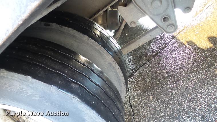 image for item DW9530 2003 BWS 21TT102 tilt deck equipment trailer