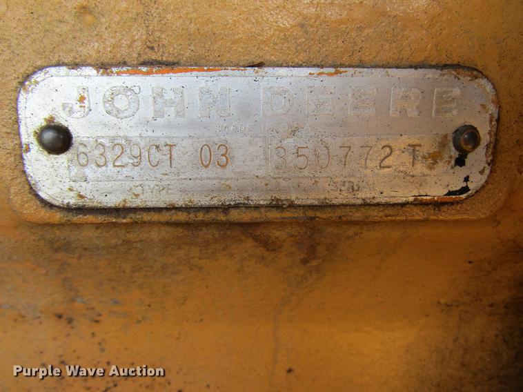 image for item DW9532 1975 John Deere 570A motor grader